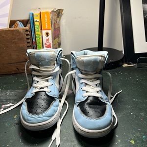 Nike Jordon One Carolina Blue kids sneakers